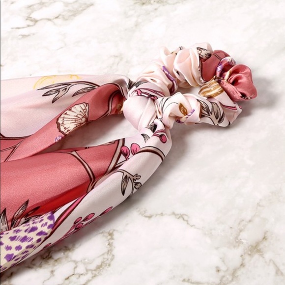 Floral Print Ponytail Scarf Scrunchie Hair tie - Picture 1 of 6